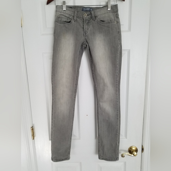 Levi's Skinny 524 Jean's Gray Size 3M - Picture 1 of 13